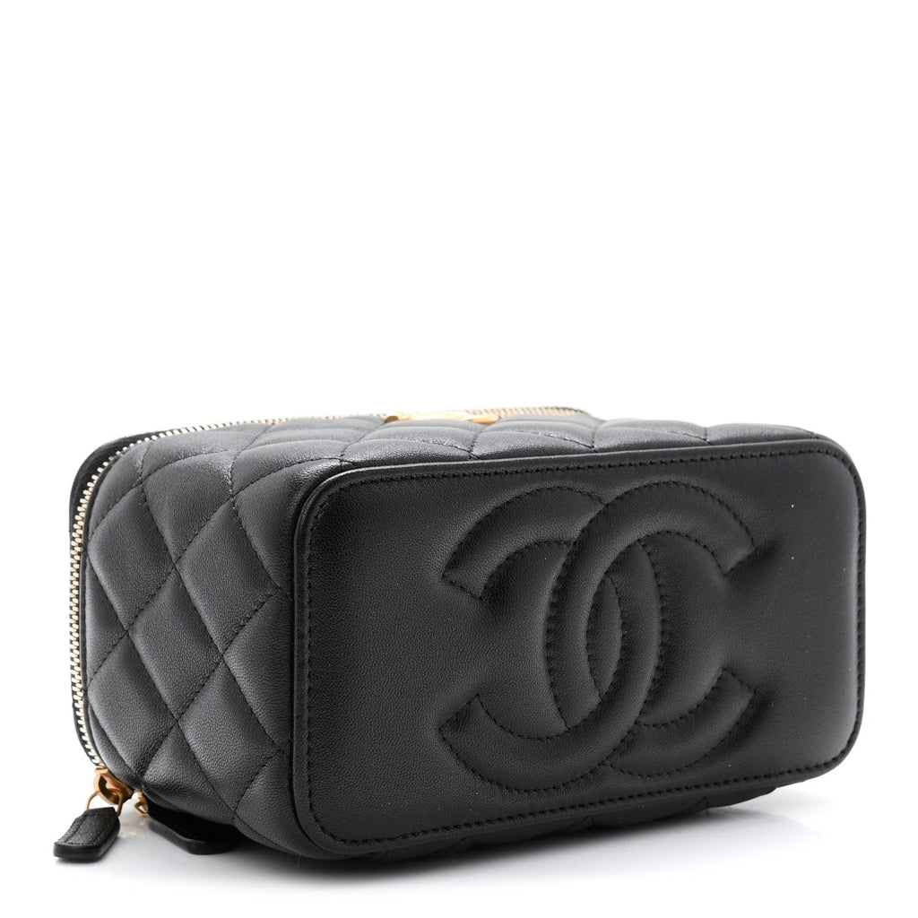 Lambskin Quilted Small Heart Vanity Case With Chain Black