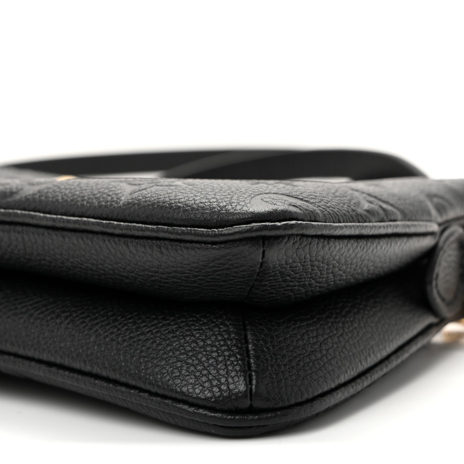 Empreinte Monogram Liv Pochette Black