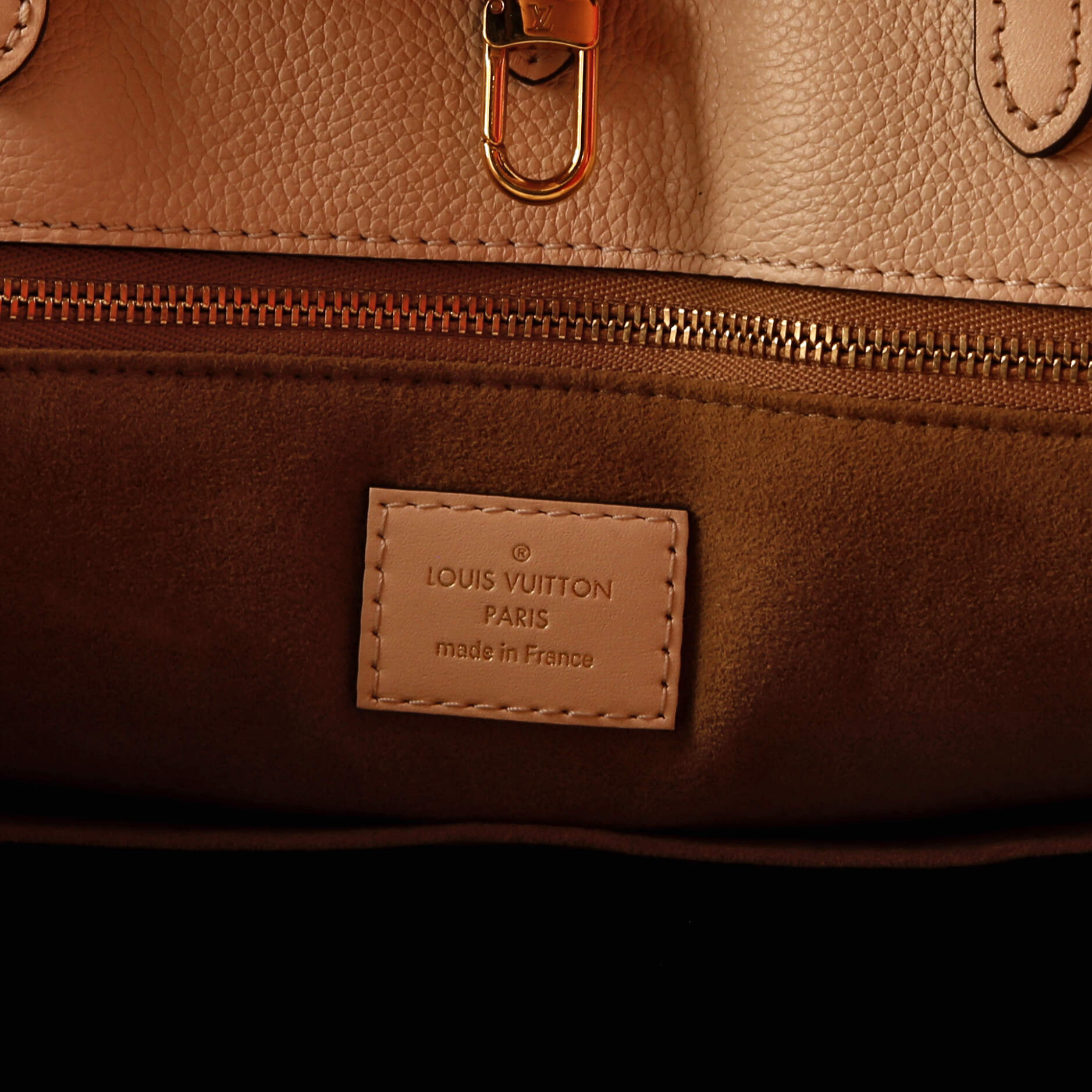 Louis Vuitton OnTheGo Tote Monogram Empreinte Giant GM