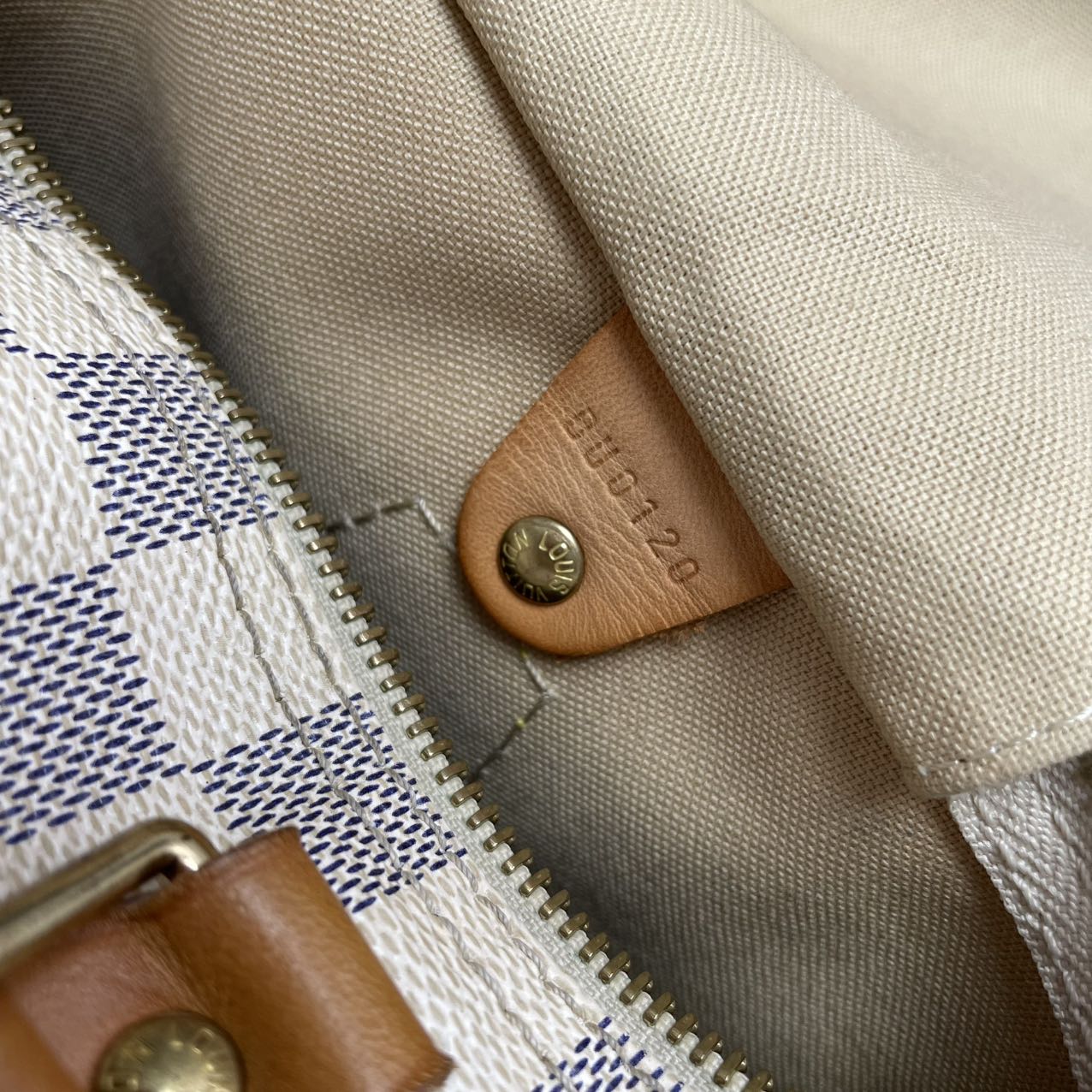Louis Vuitton Damier Ebene Speedy 30 White 2010