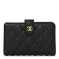 Caviar Quilted Zipped Pocket Wallet Black