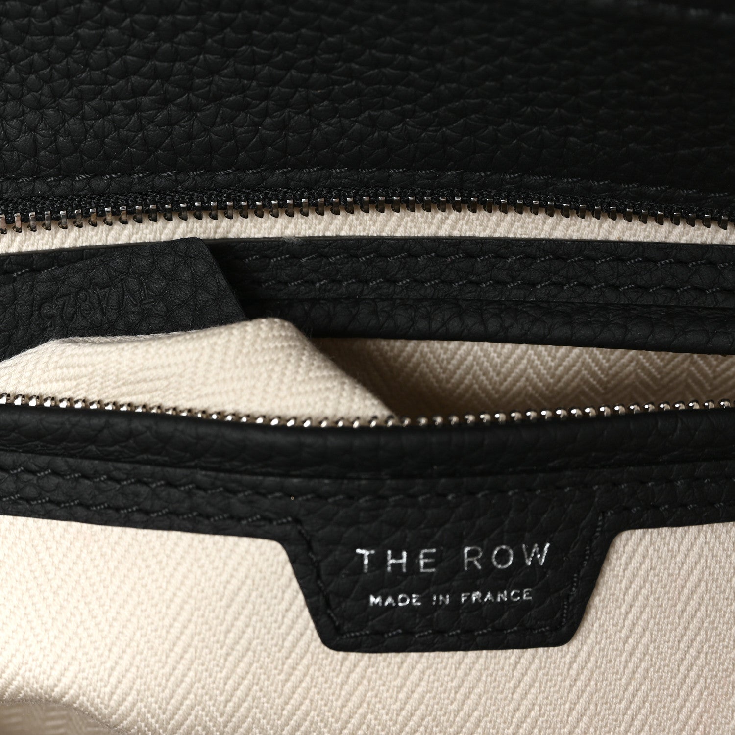 Grained Calfskin Marlo 12 Tote Bag Black