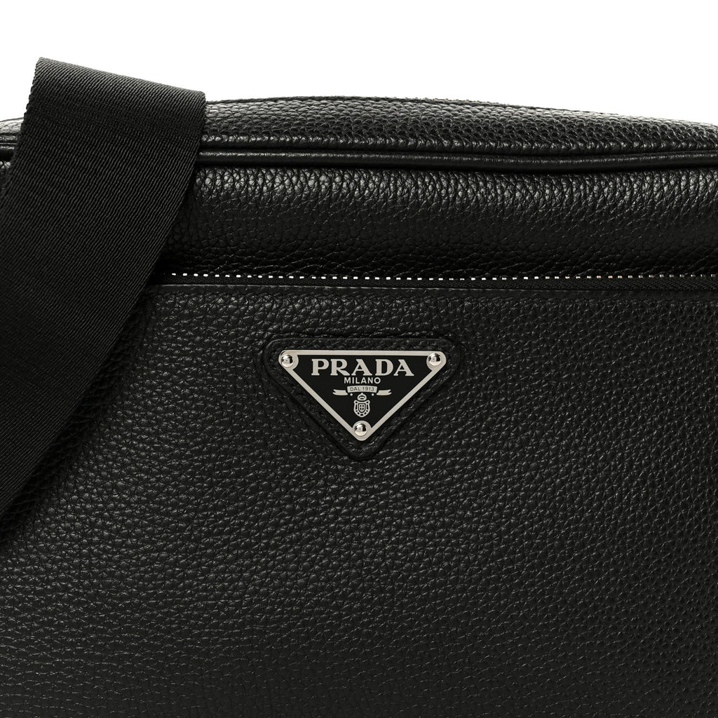 Vitello Daino Zip Shoulder Bag Black