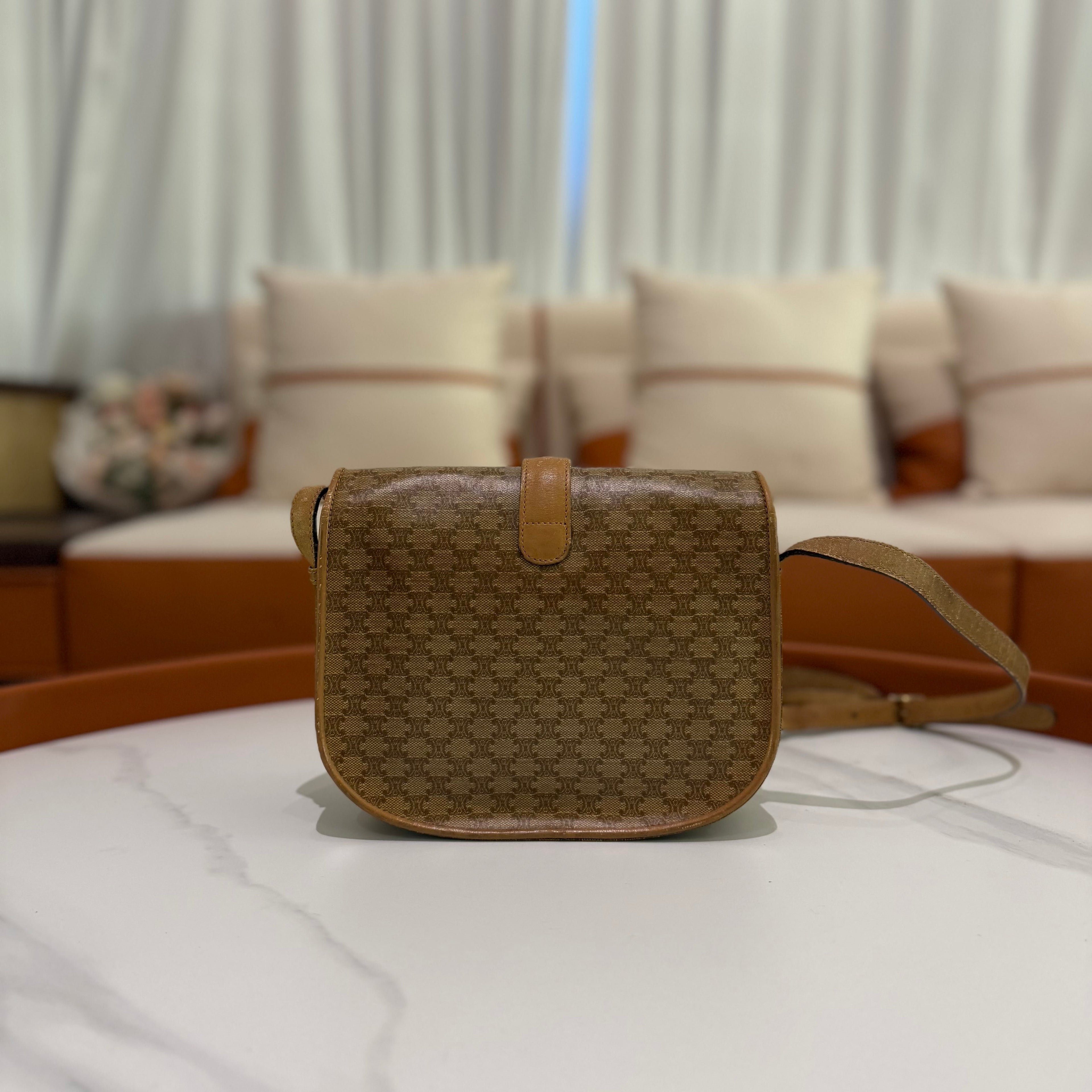 Celine Triomphe Saddle Bag Vintage