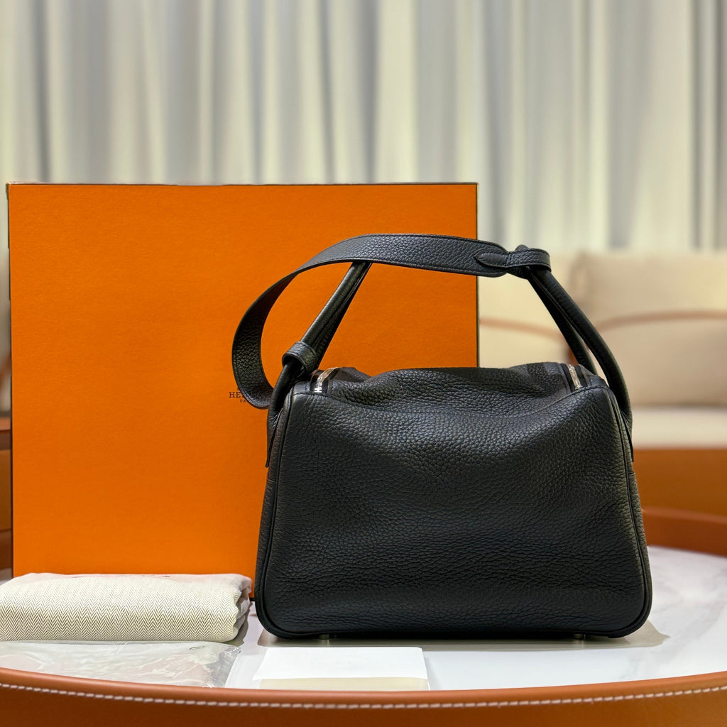 HERMES LINDY 26 BLACK AND SILVER STAMP D