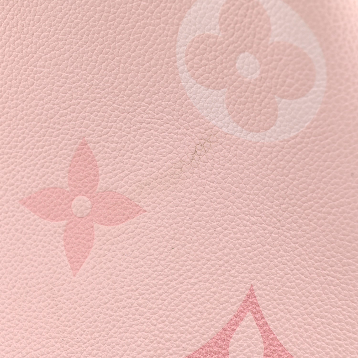 Empreinte Monogram Giant By The Pool Marshmallow Hobo PM Bouton De Rose
