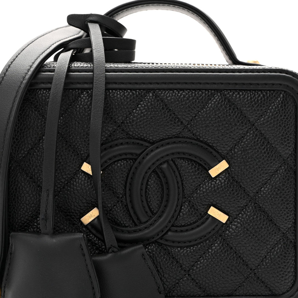 Caviar Quilted Small CC Filigree Vanity Case Black