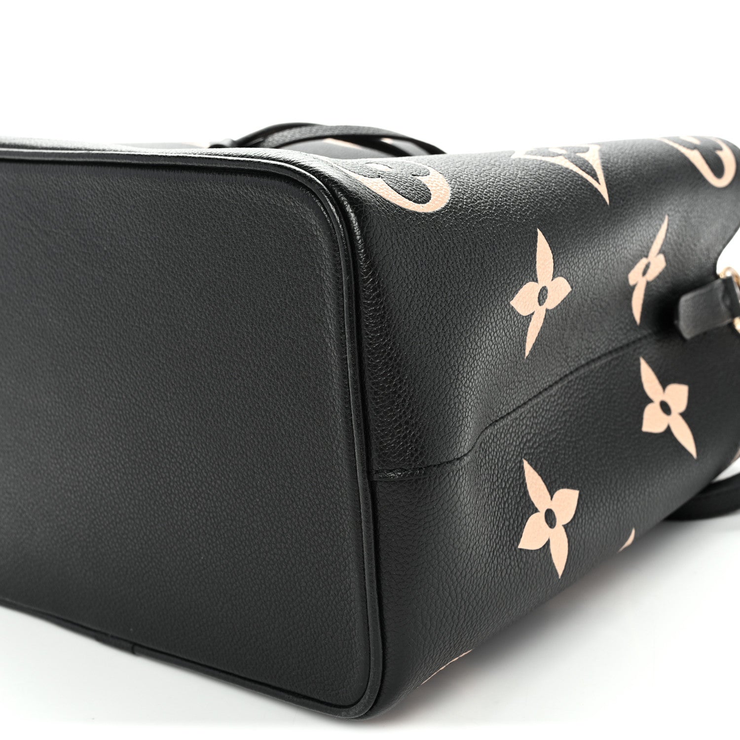 Empreinte Monogram Giant Neonoe MM Black Beige