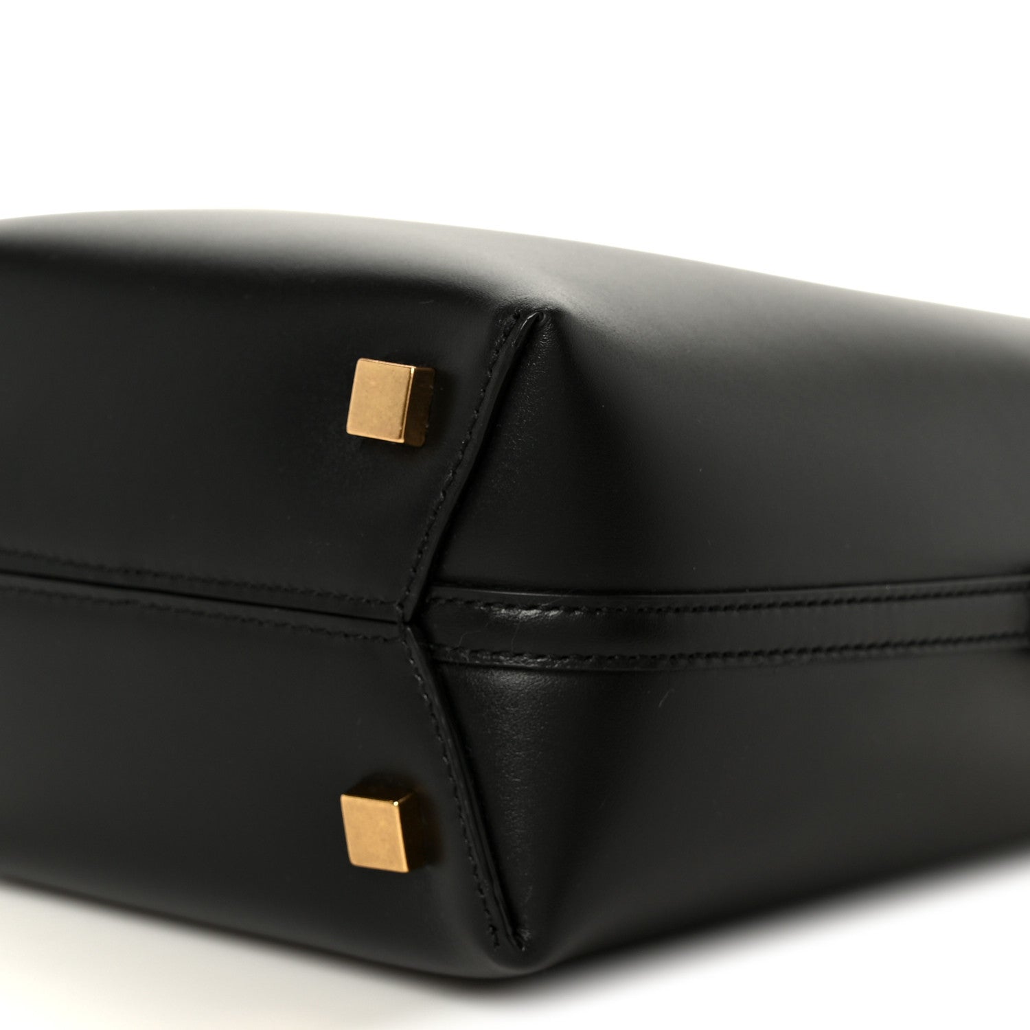 Shiny Calfskin Le 37 Mini Bucket Bag Black