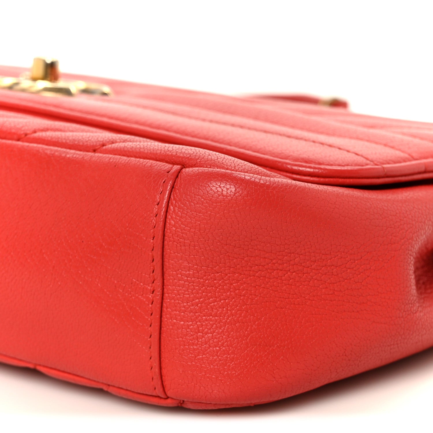 Shiny Goatskin Diagonal Quilted Medium Flap Red