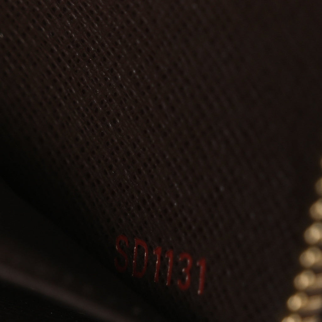 Damier Ebene Zippy Wallet