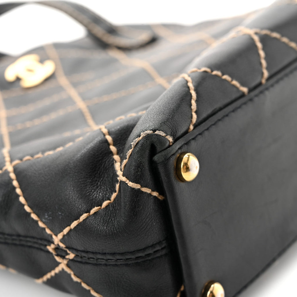 Calfskin Stitch Small Surpique Tote Black