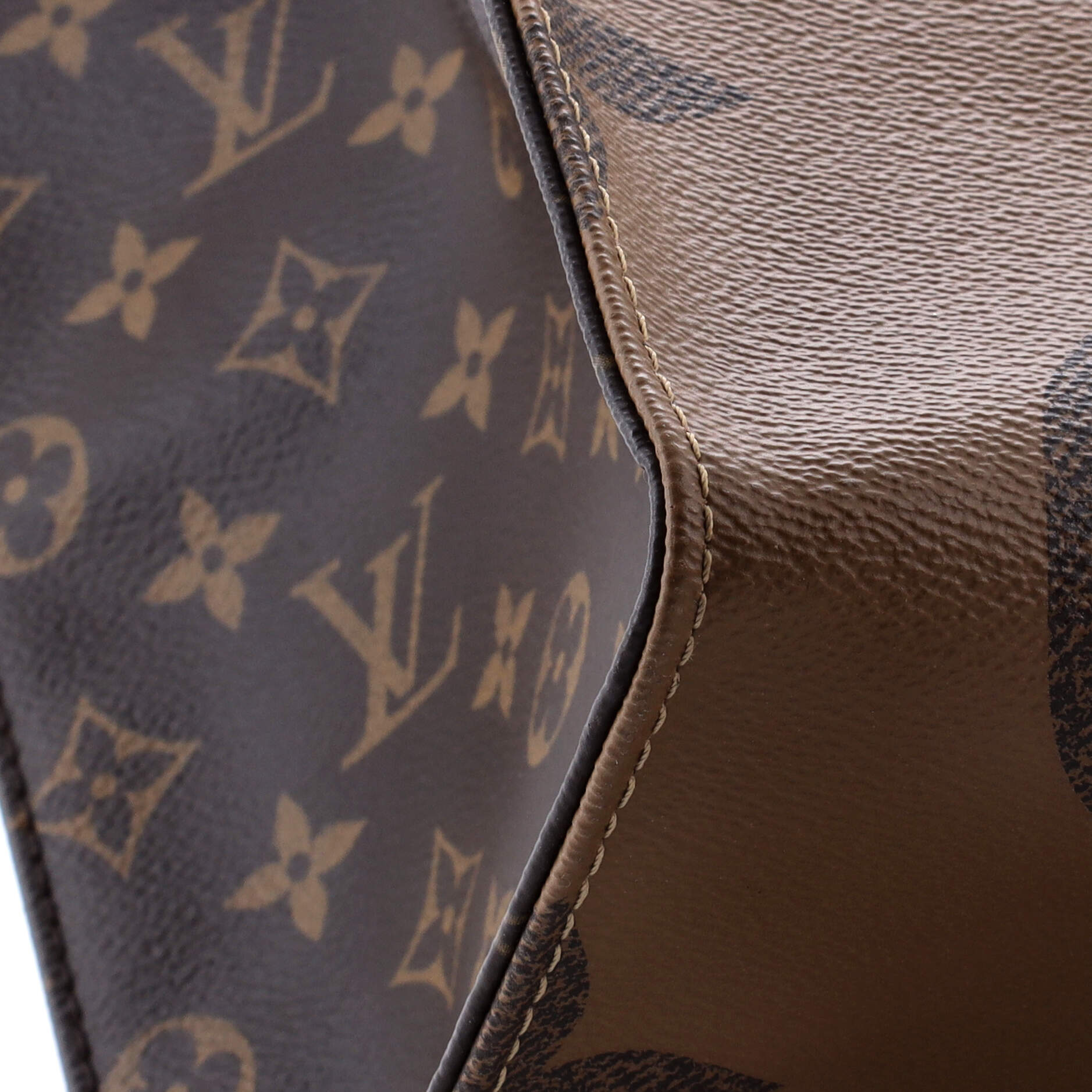 Louis Vuitton OnTheGo Tote Reverse Monogram Giant GM