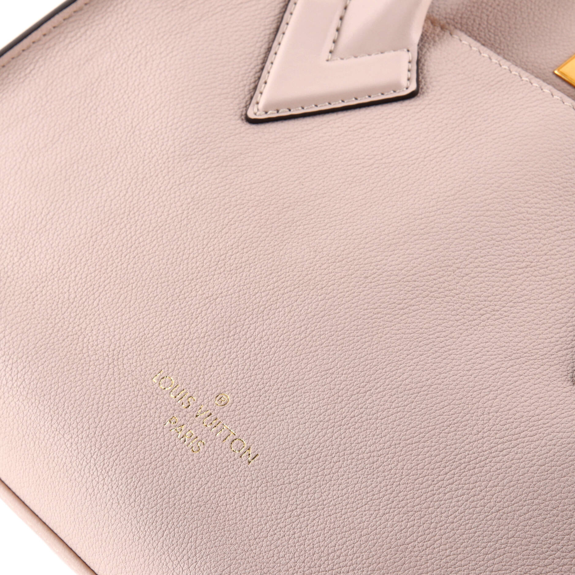 Louis Vuitton On My Side Tote Mahina Leather MM