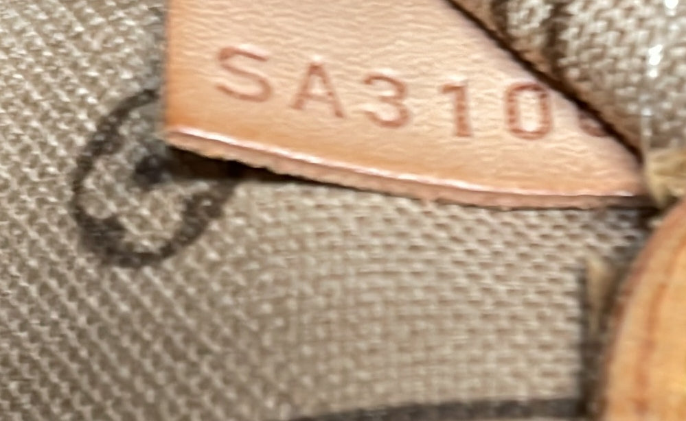 Louis Vuitton Neverfull Tote Monogram Canvas MM