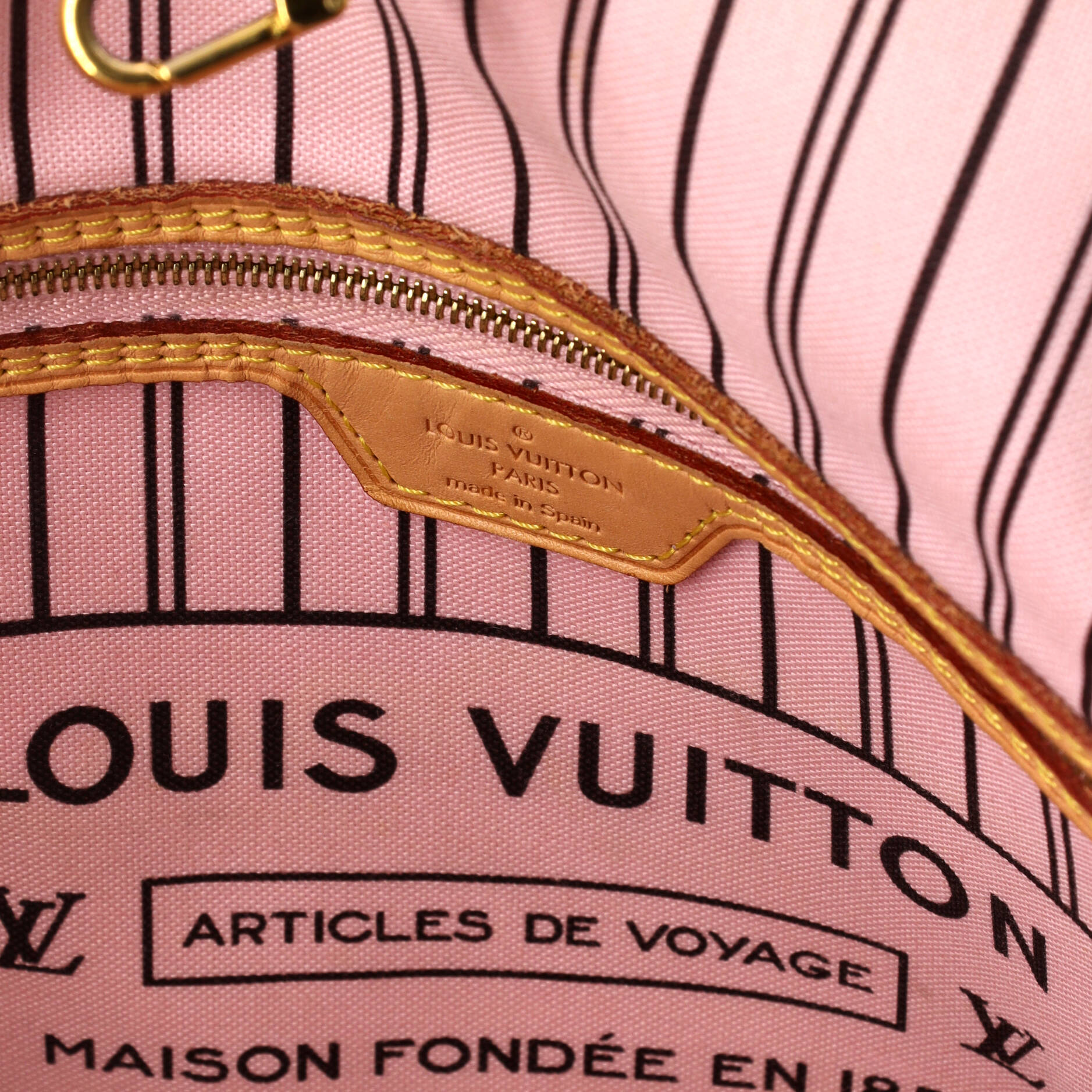 Louis Vuitton Neverfull NM Tote Monogram Canvas MM