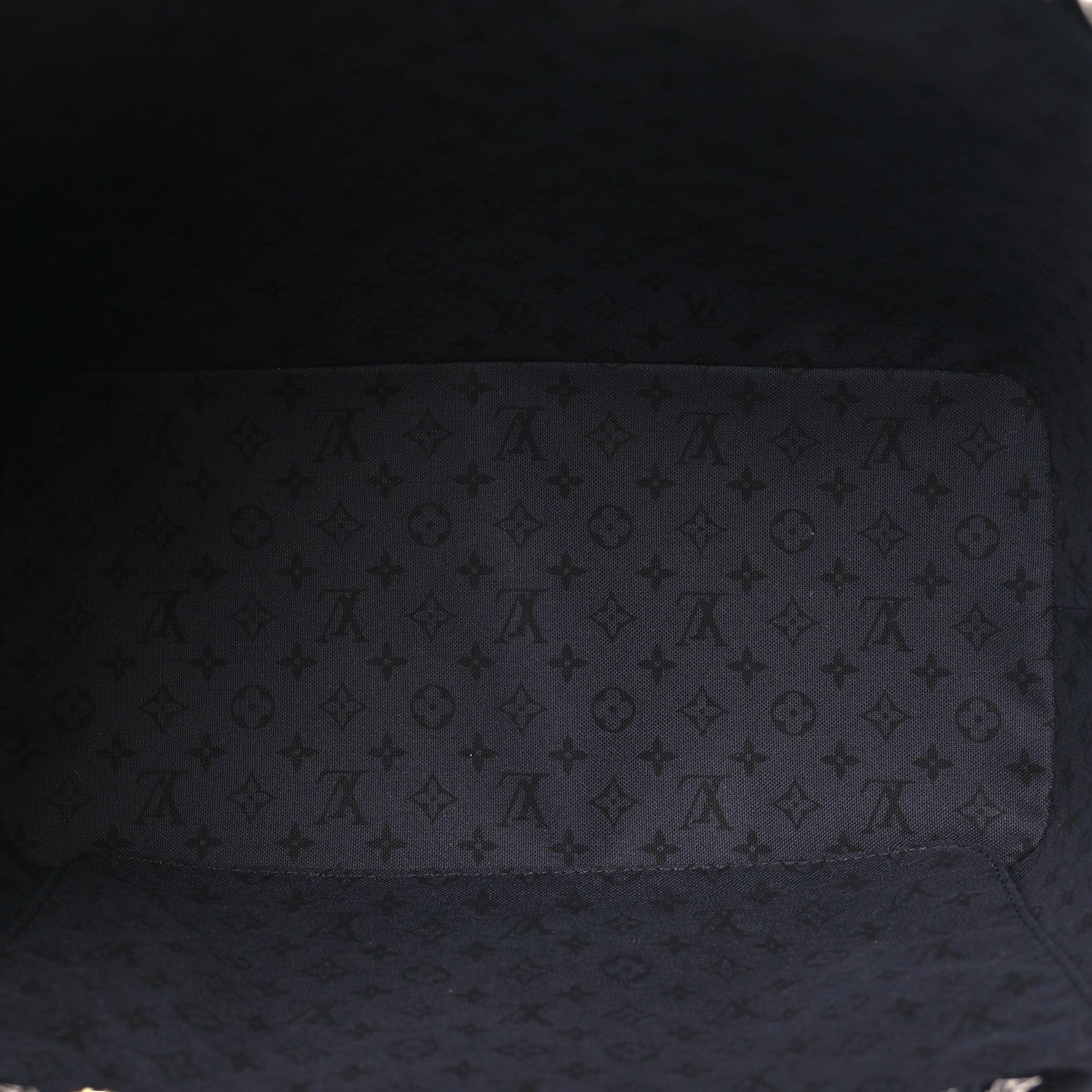 Monogram Giant Crafty Neverfull MM Creme Rouge Black