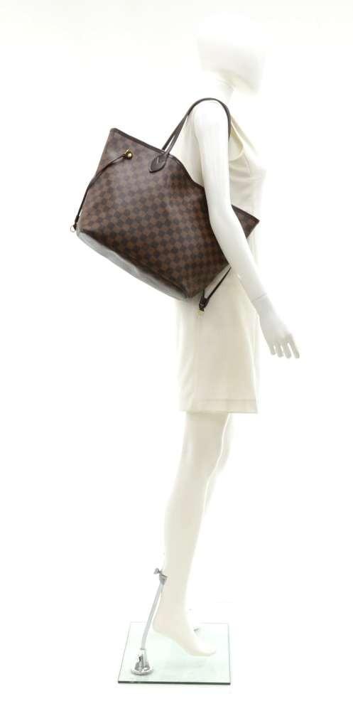 Louis Vuitto Neverfull MM Damier Ebène Canvas Tote Bag