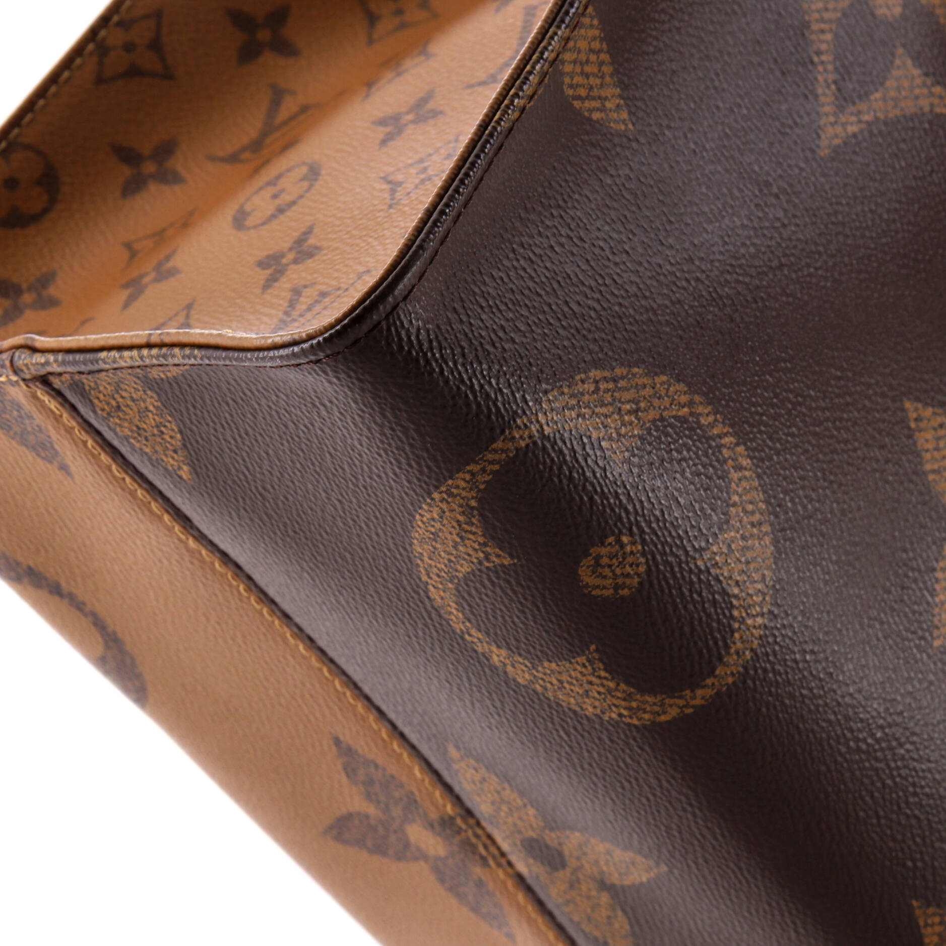 Louis Vuitton OnTheGo Tote Reverse Monogram Giant GM