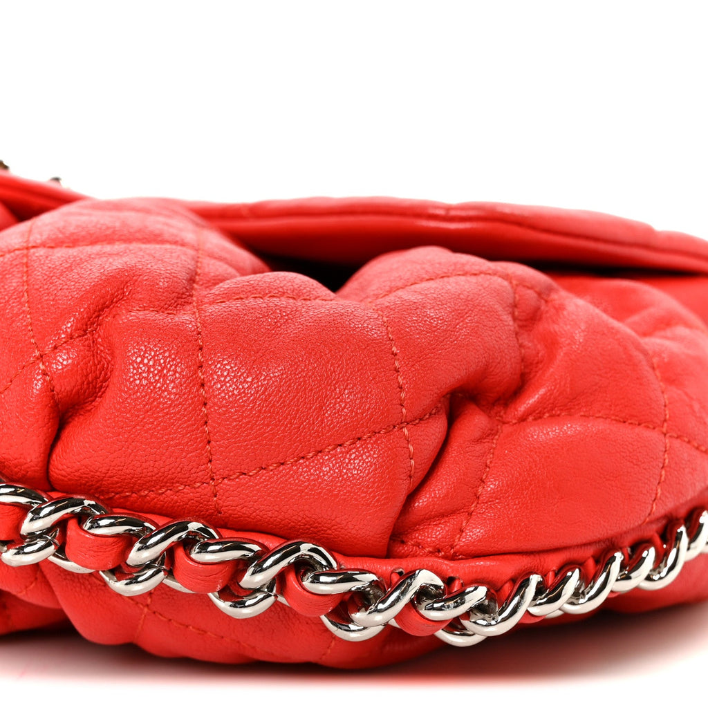 Washed Lambskin Quilted Medium Chain Around Messenger Red