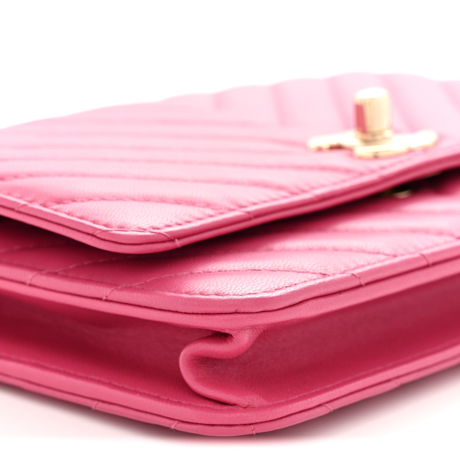 Lambskin Chevron Quilted Trendy CC Wallet On Chain WOC Pink