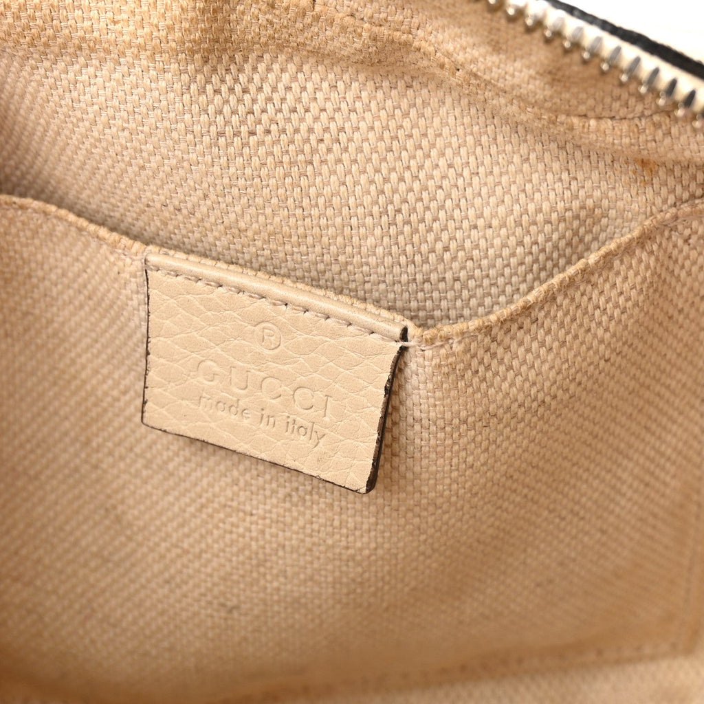 Pebbled Calfskin Small Soho Disco Bag Off White
