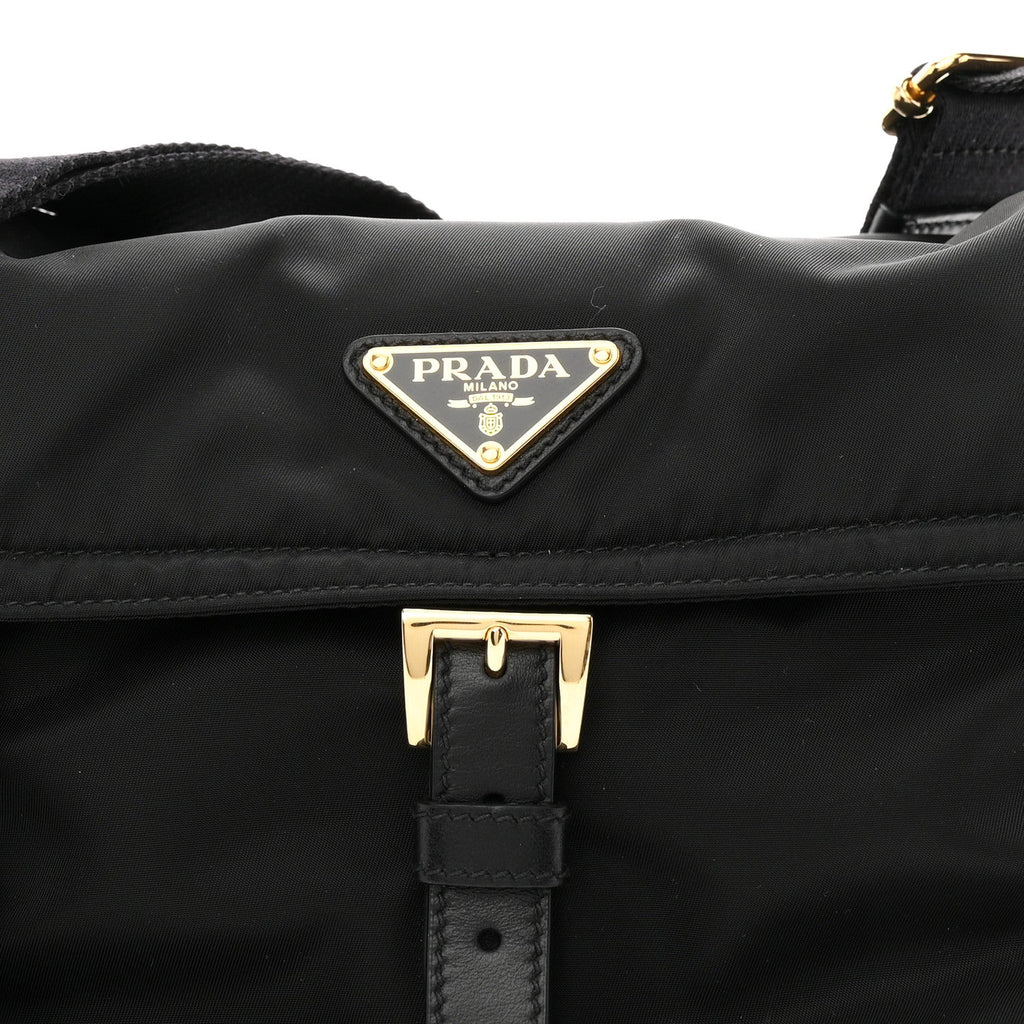 Re-Nylon Medium Explore Shoulder Bag Black