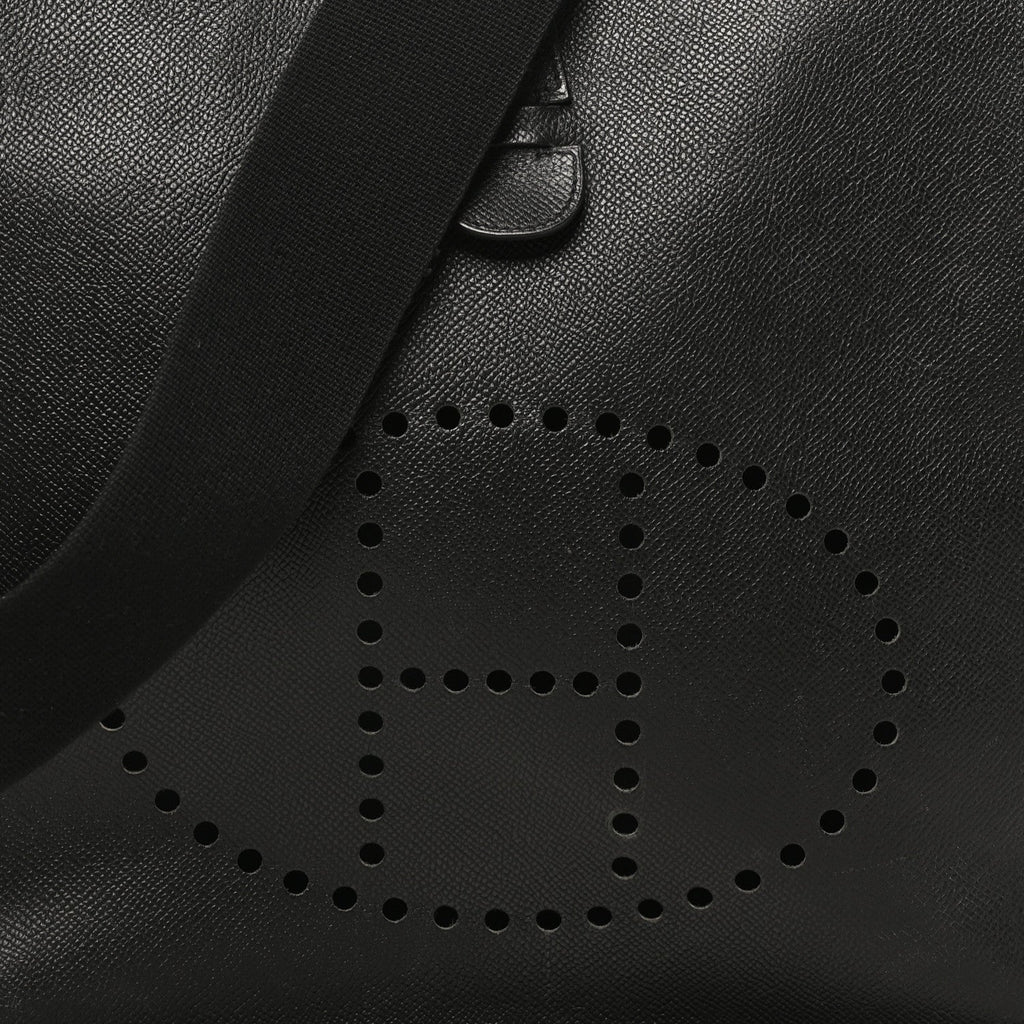 Epsom Evelyne III GM Black
