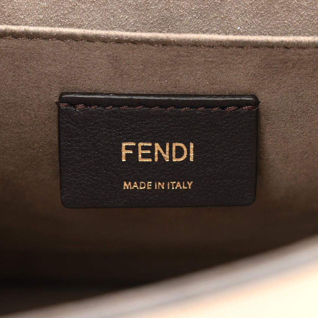 Vitello Century Opaco F is Fendi Kan I Shoulder Bag White