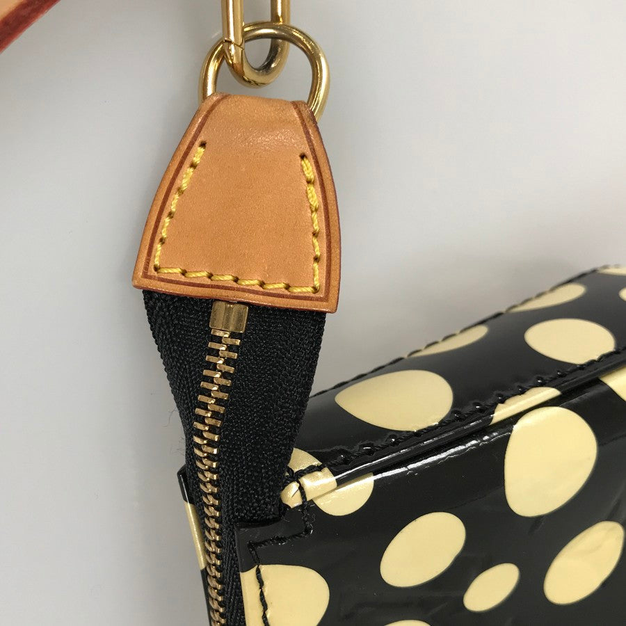 LOUIS VUITTON Vernis Dot Infinity Pochette Accessoires M91427 Pouch