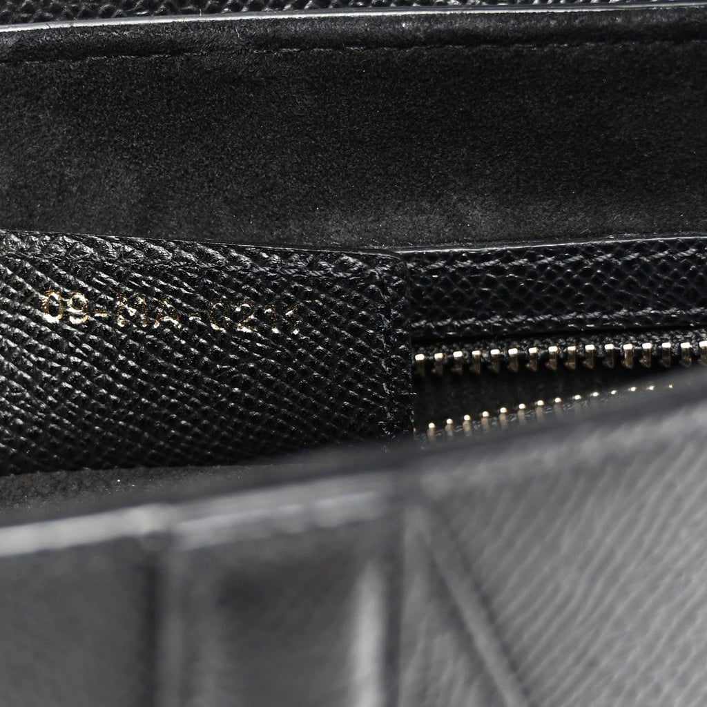 Grained Calfskin Saddle Bag Black