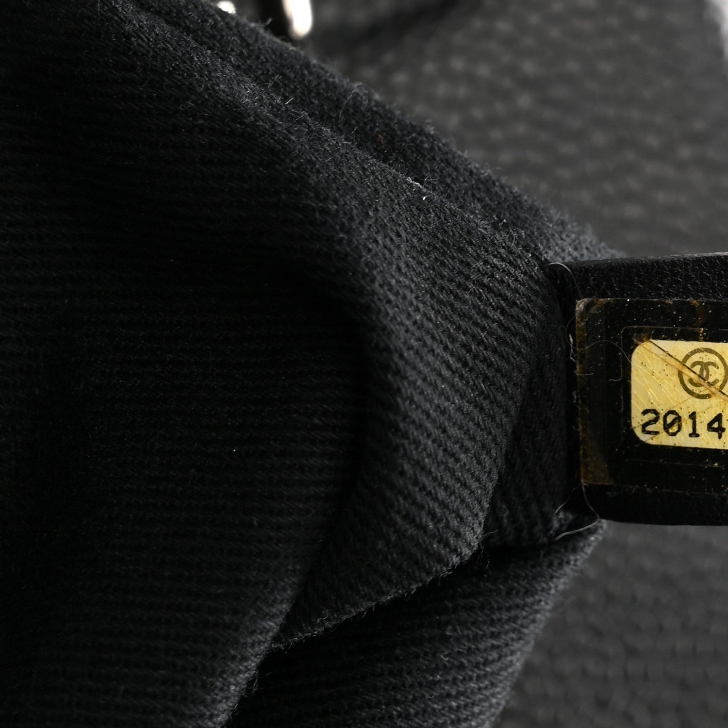 Caviar Quilted CC Timeless Soft Tote Black