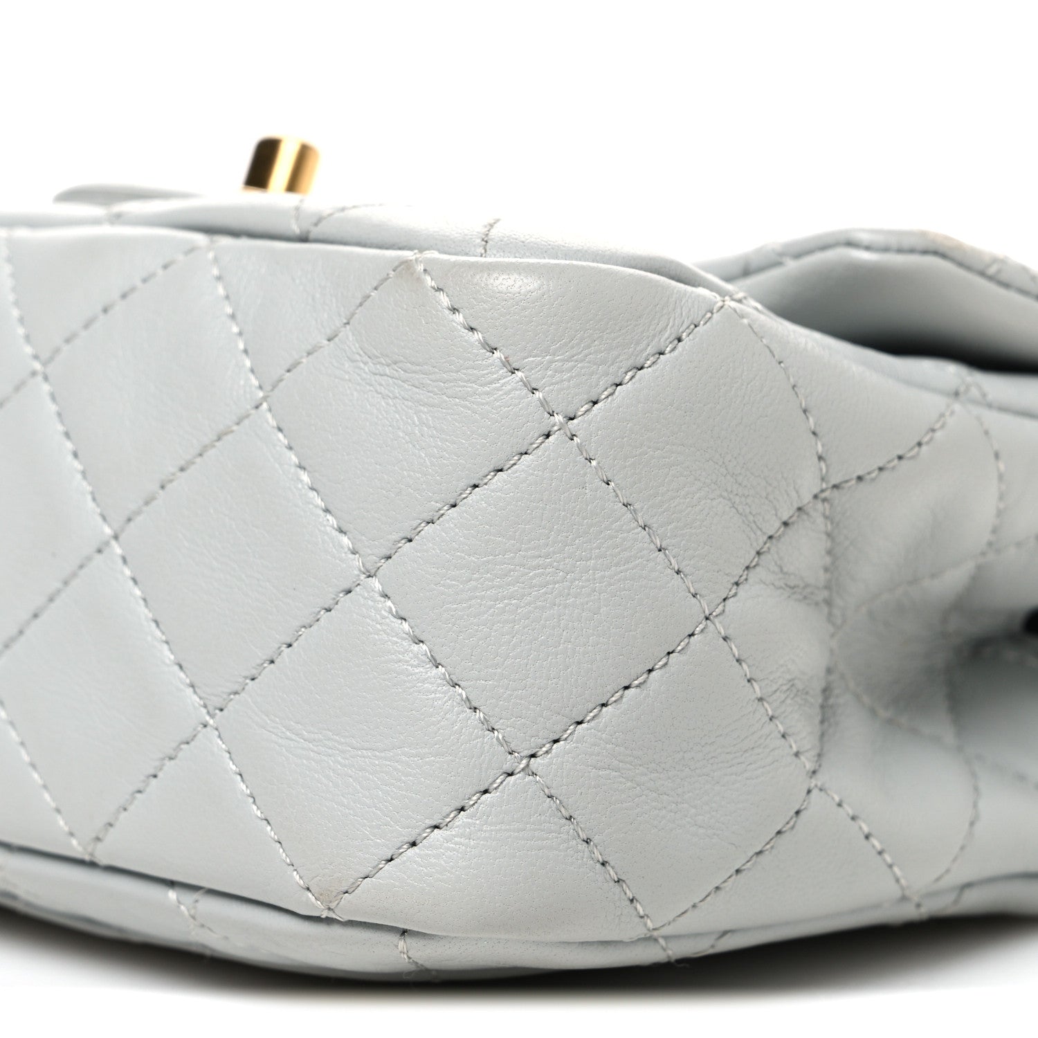 Lambskin Quilted Mini Pearl Crush Flap Light Grey