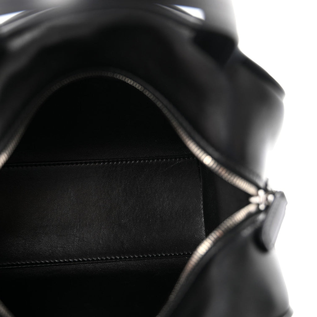 Calfskin Ray Bag Black