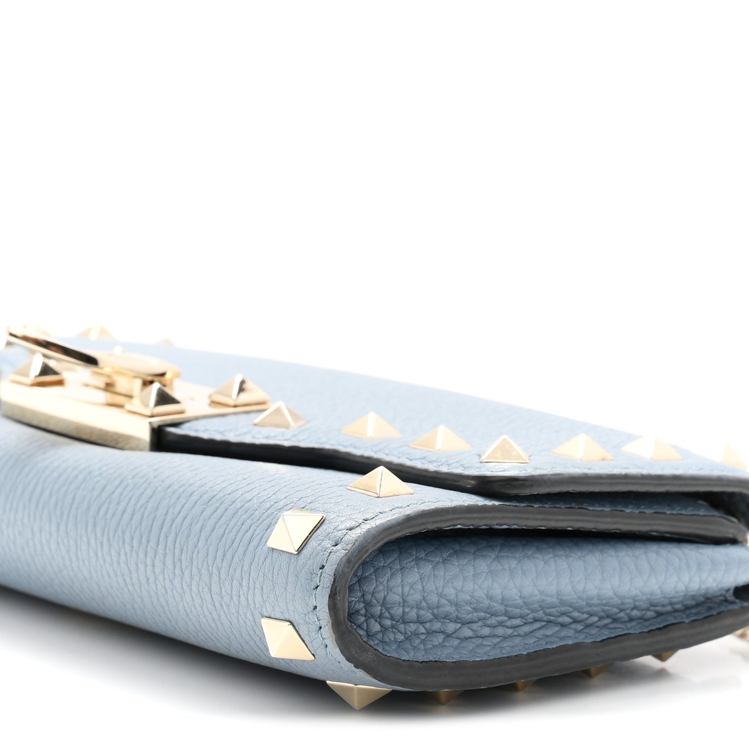 Pebbled Calfskin Rockstud Flip Lock Wallet On Chain Niagara