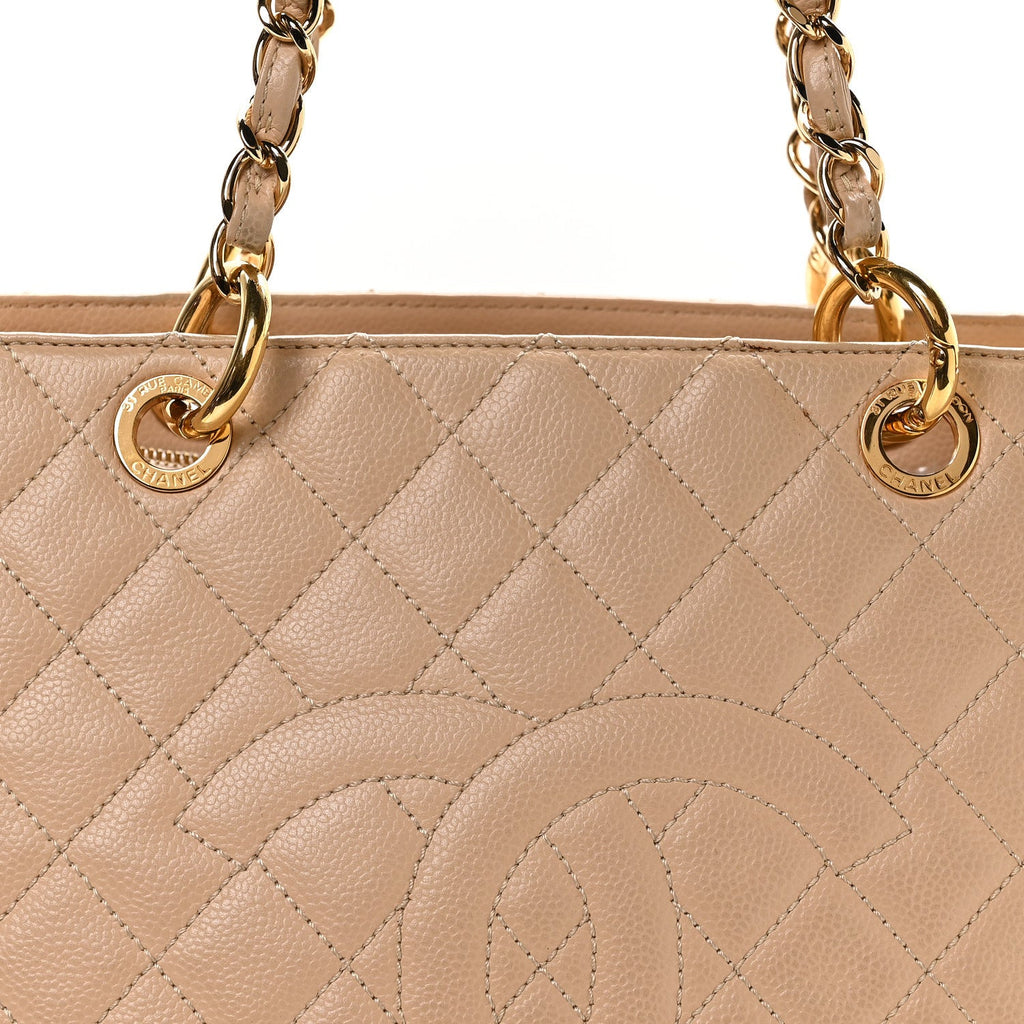 Caviar Quilted Grand Shopping Tote GST Beige Clair