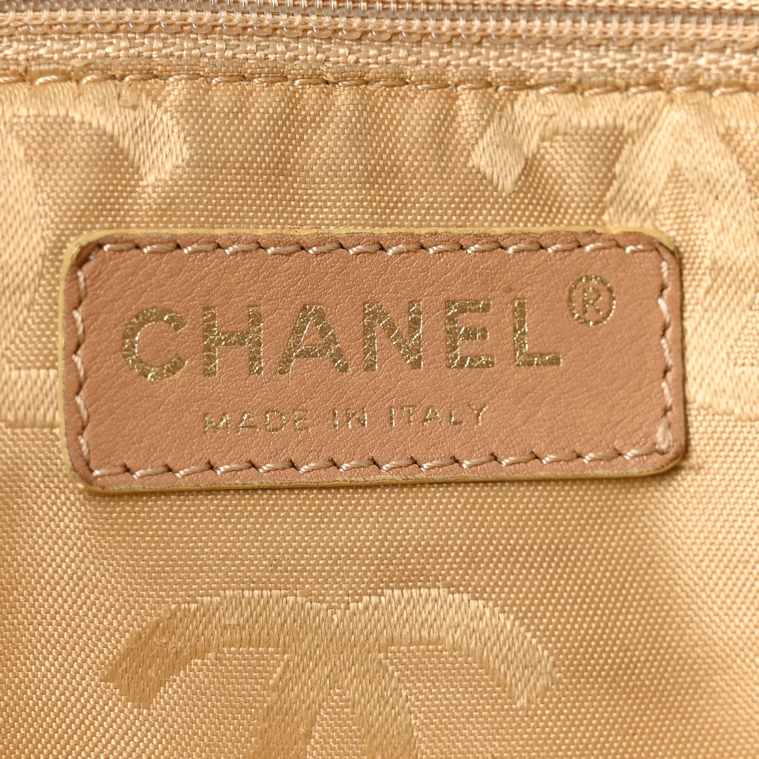 Caviar CC Timeless Shopping Tote Beige
