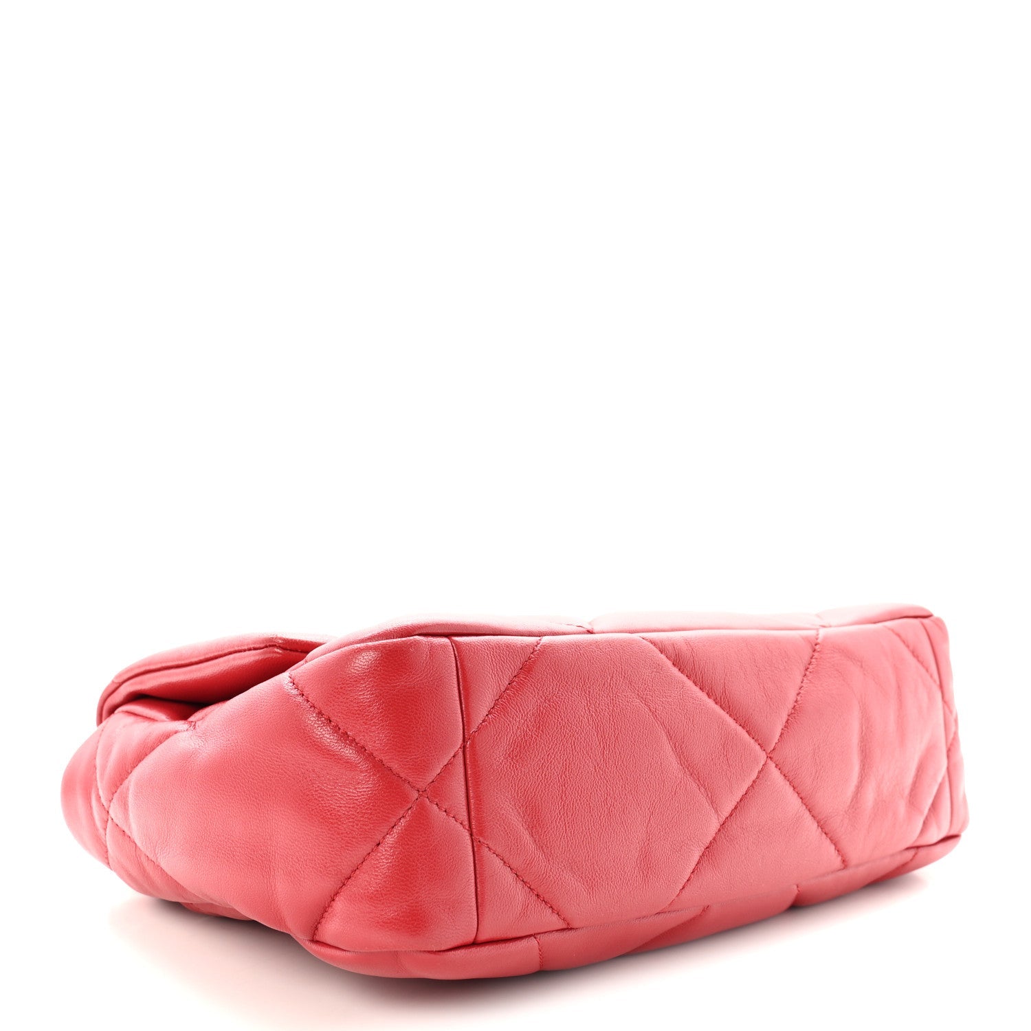 Lambskin Quilted Medium Chanel 19 Flap Red