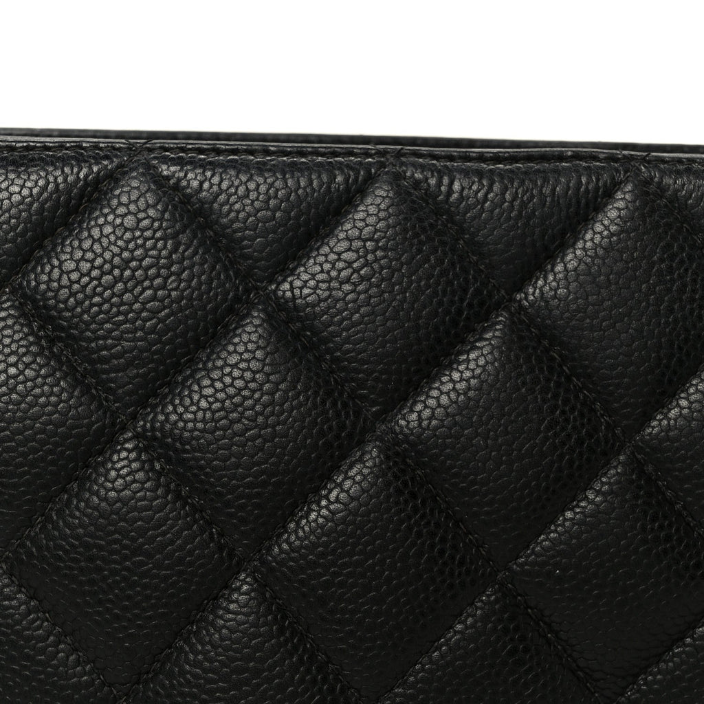 Caviar Quilted Shoulder Bag Black