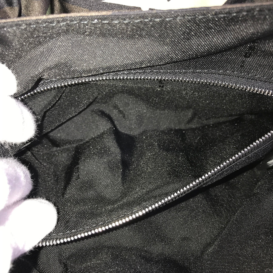 FENDI Baguette 7VA472 Shoulder bag