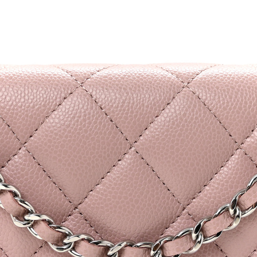 Caviar Quilted Wallet on Chain WOC Light Pink