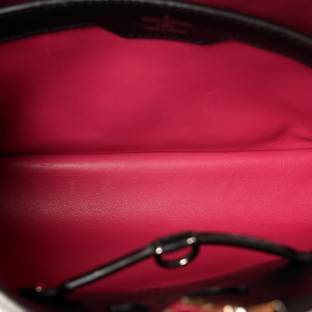Taurillon Capucines MM Black Fuchsia