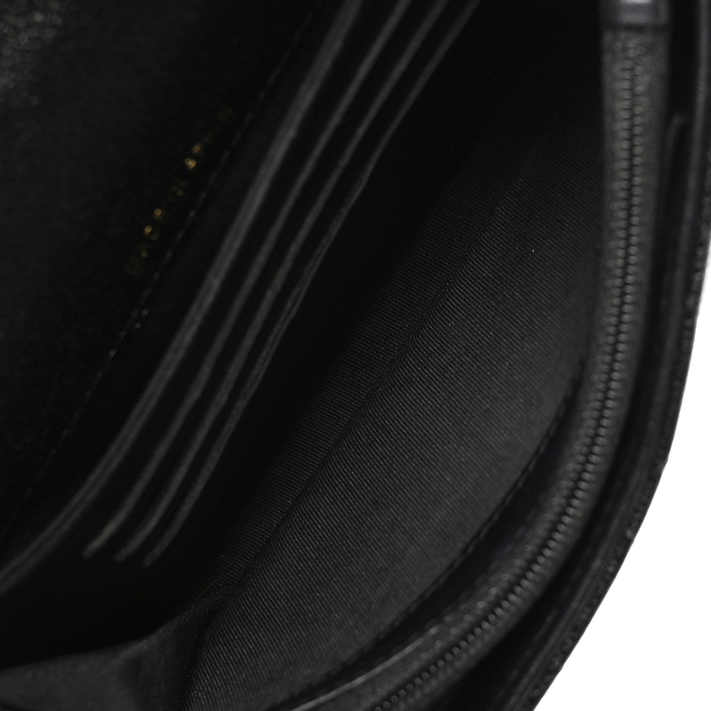 Caviar Quilted Medium Boy Flap Wallet Black