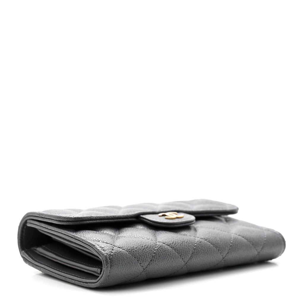 Caviar Quilted Medium Flap Wallet Grey