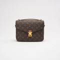 Louis Vuitton Pochette Métis Monogram Canvas 2022