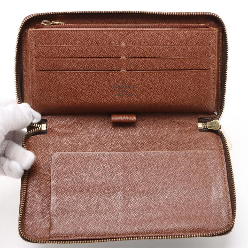 Louis Vuitton Monogram Zippy Organizer