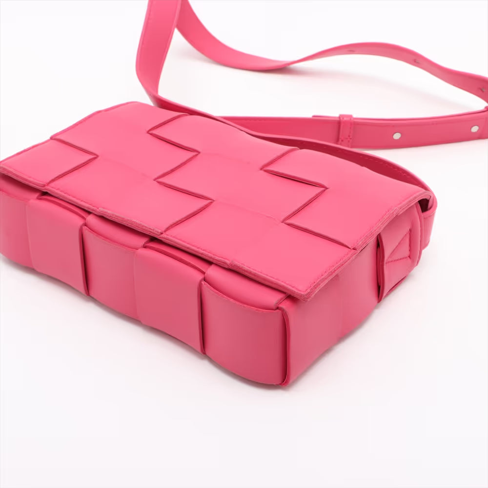 Bottega Veneta Maxi Intrecciato Cassette Leather Shoulder Bag Pink