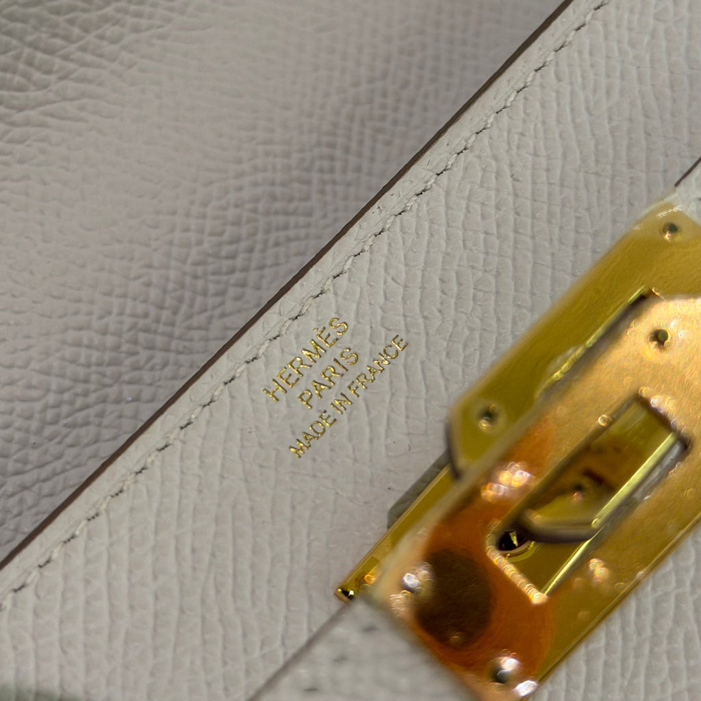 Hermes Kelly To Go Epsom M4 Gris Pale with Gold Hardware (Stamp B)