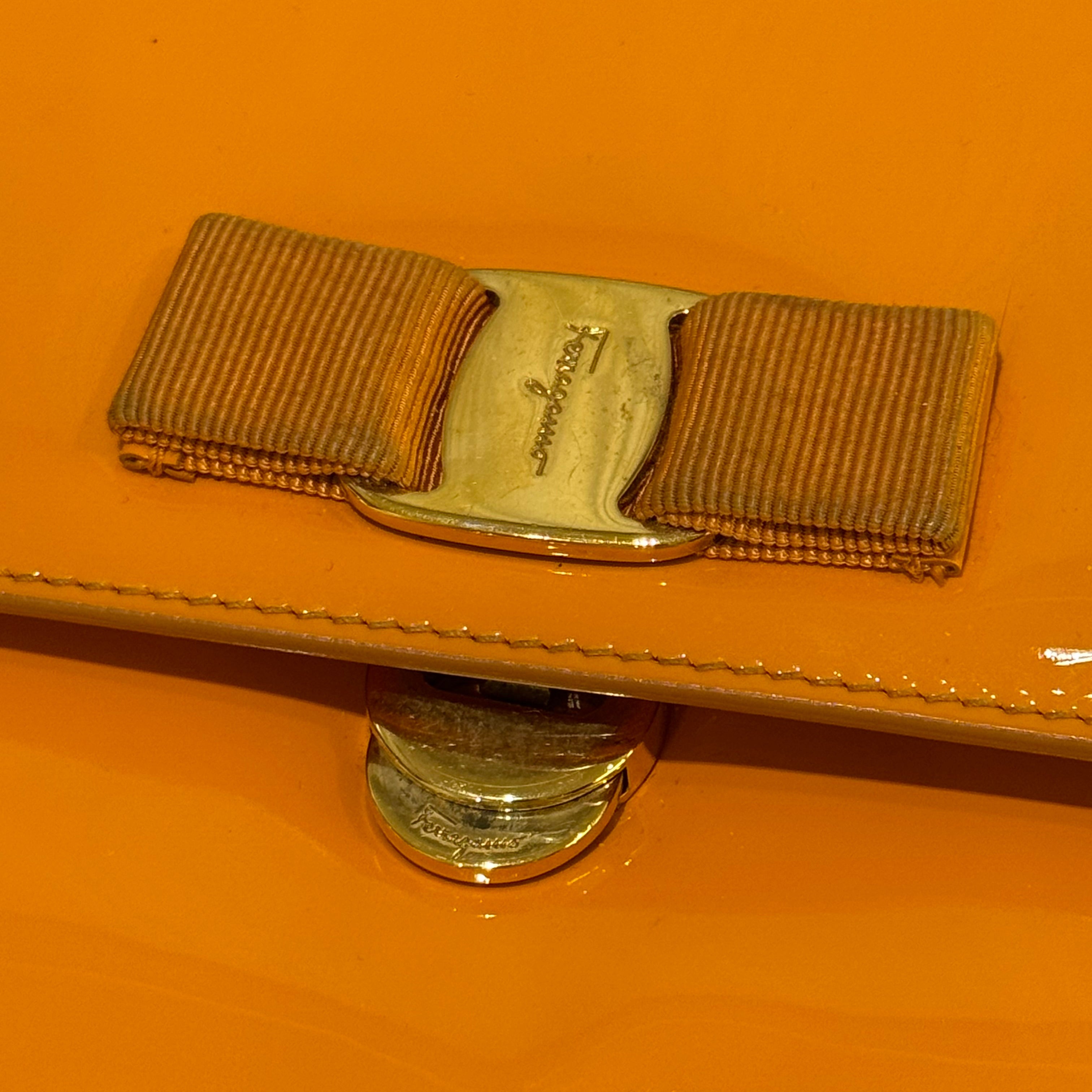 FERRAGAMO BAG