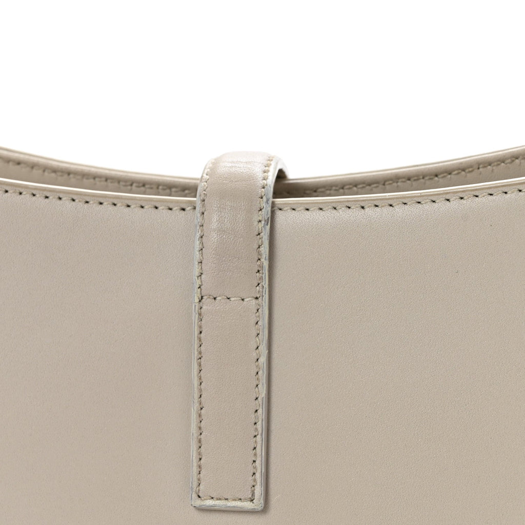 Smooth Calfskin Le 5 A 7 Hobo Crema Soft